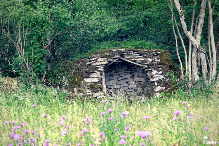 cabane en pierres